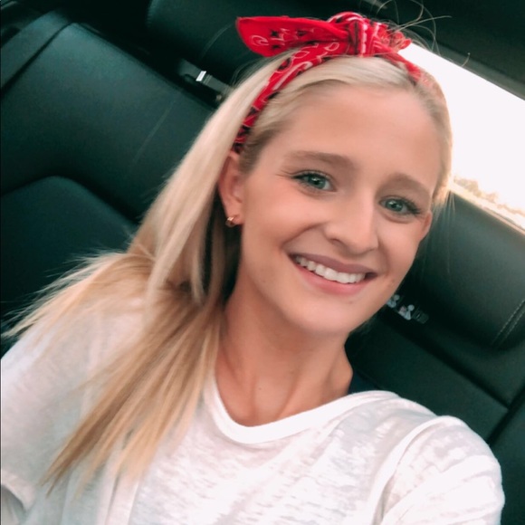 Meet your Posher, Auldyn - Picture 1 of 1